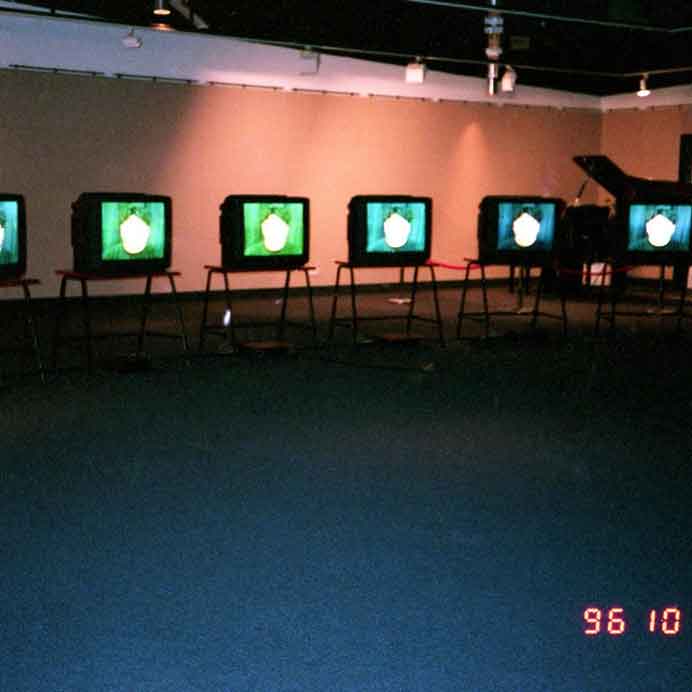 Ellen Pau  鲍蔼伦  -  Video Circle  -  Video Installation Exhibit  -  1996